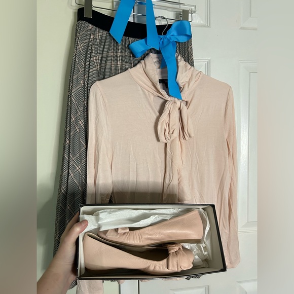 4/$25 or listed price ☃️!J Crew Cece Bow Ballet Flats (box included) - Picture 2 of 11